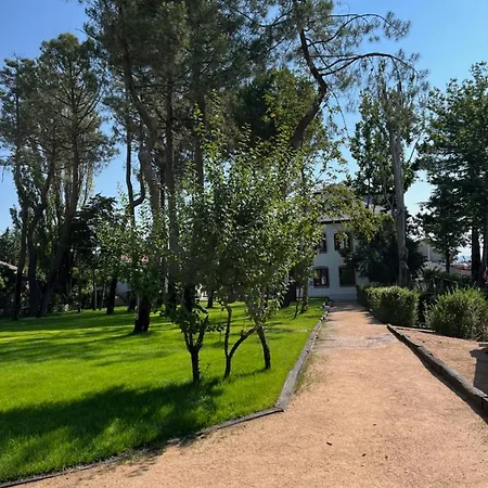Casa Jardin El Colmenar Las Navas del Marqués