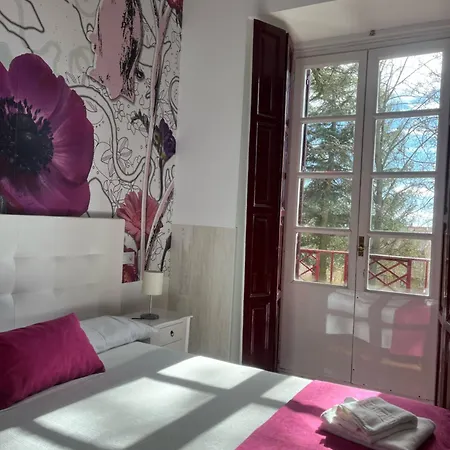 Casa Jardin El Colmenar 4*